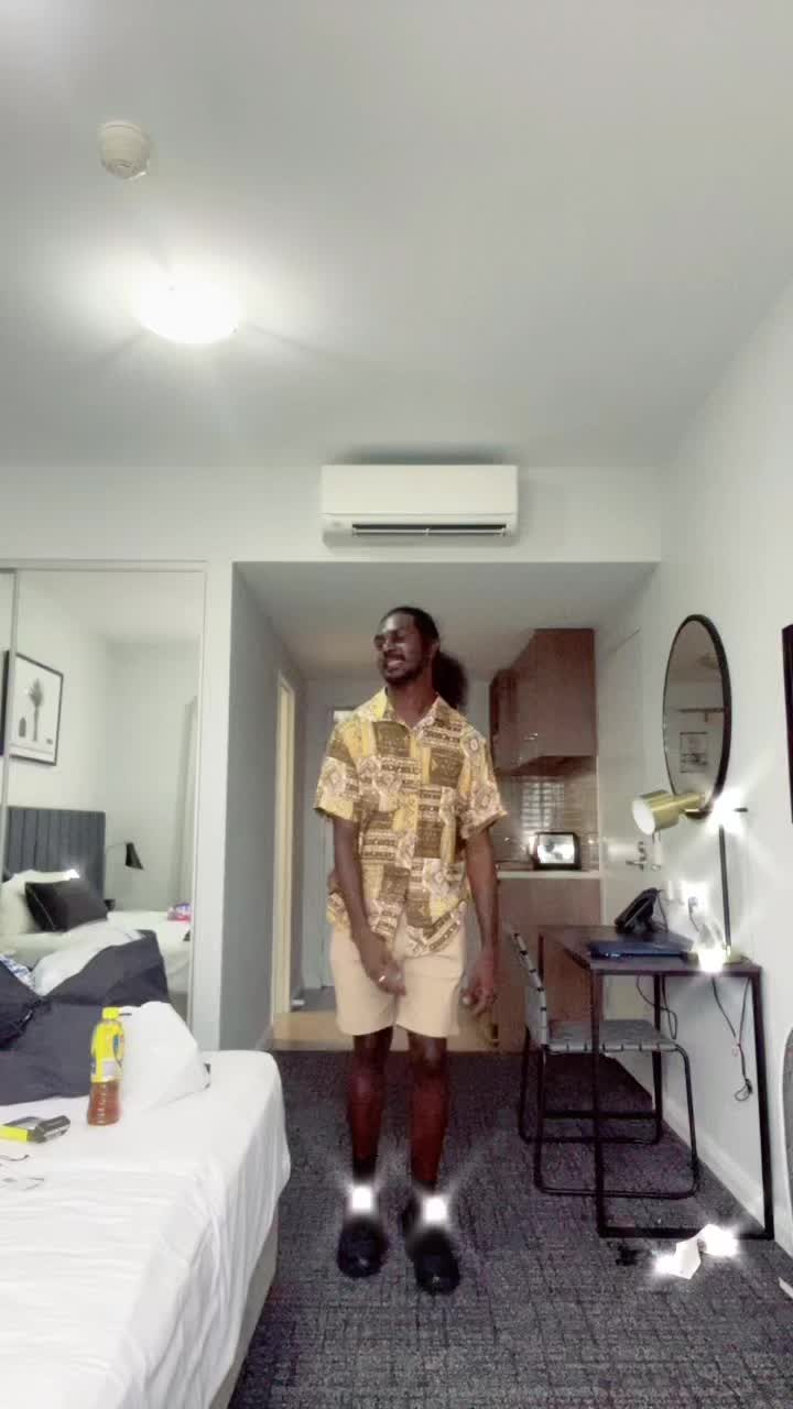 @Cyril Bukulatjpi