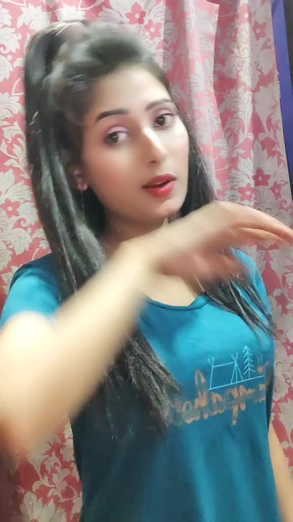 @Gorakhpuriya girl (Honey)😊