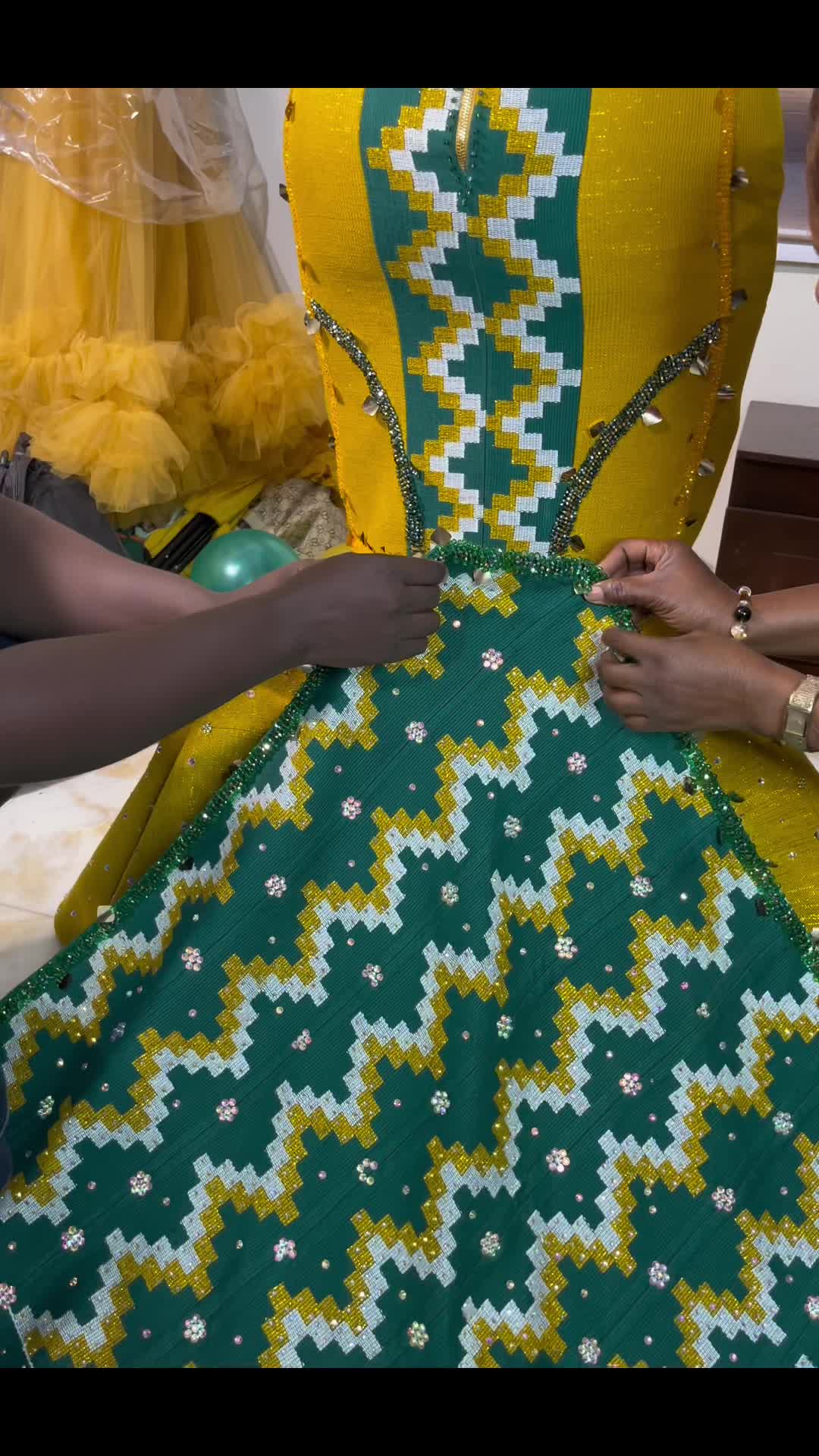 @afrikenbynana
