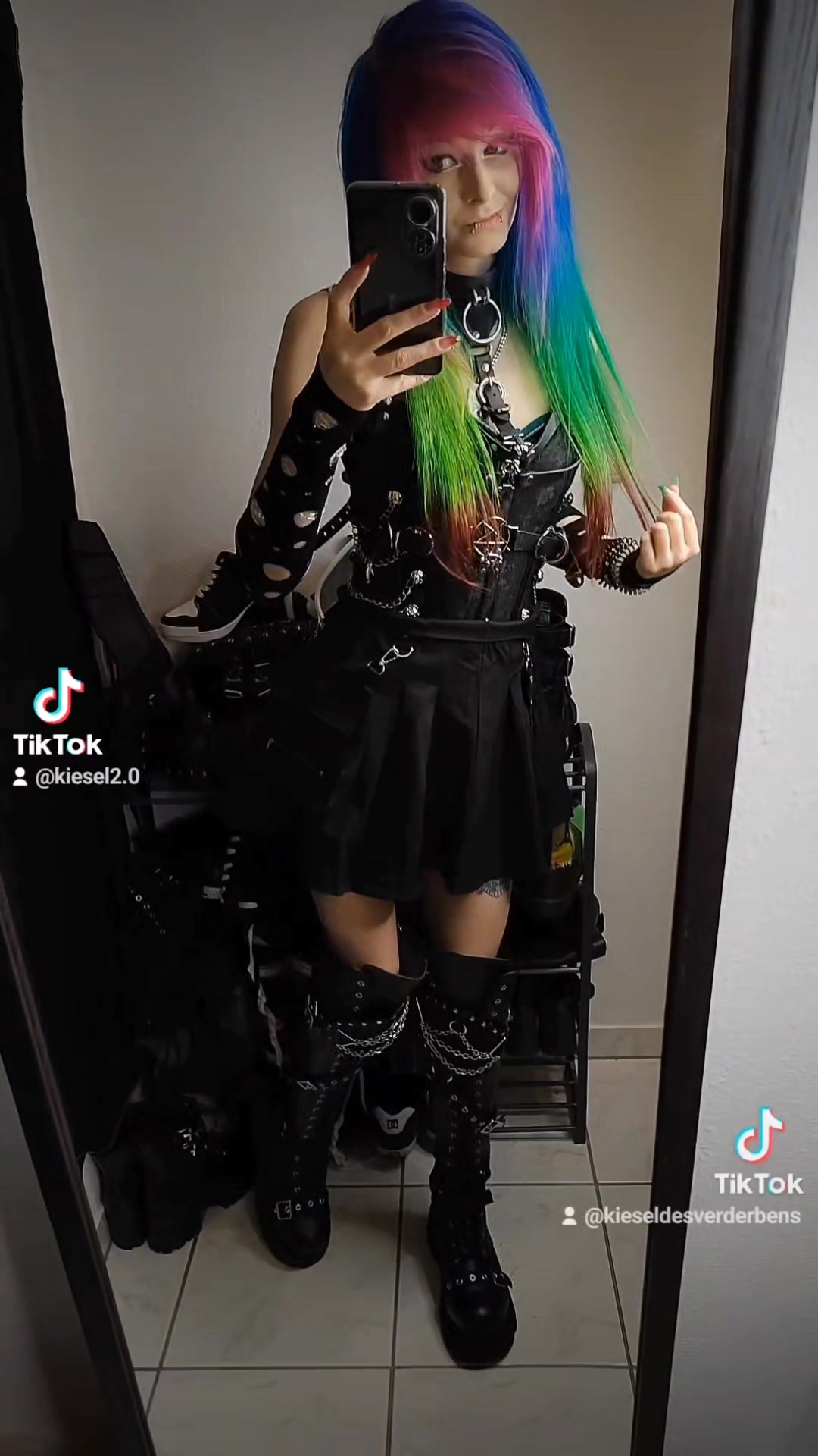 @Kieseldesverderbens