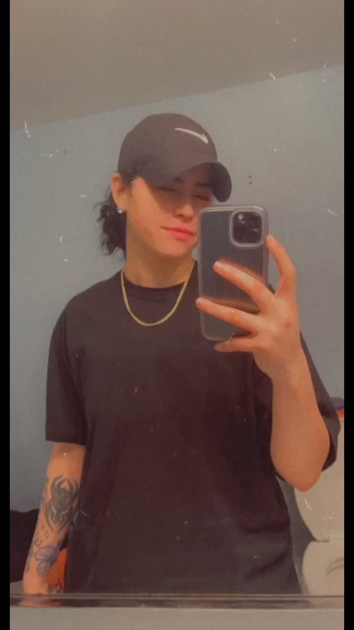 @Veru 🏳️🌈