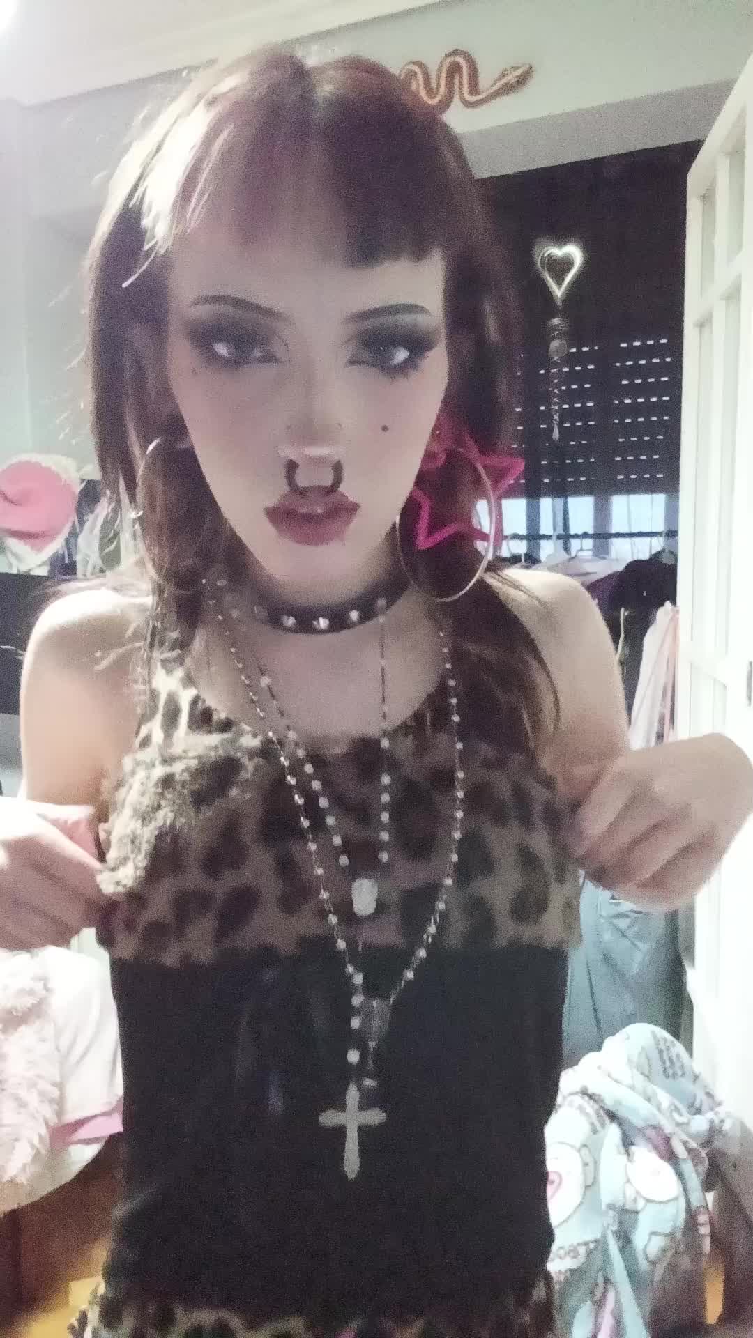 @G0DYY_ ☆