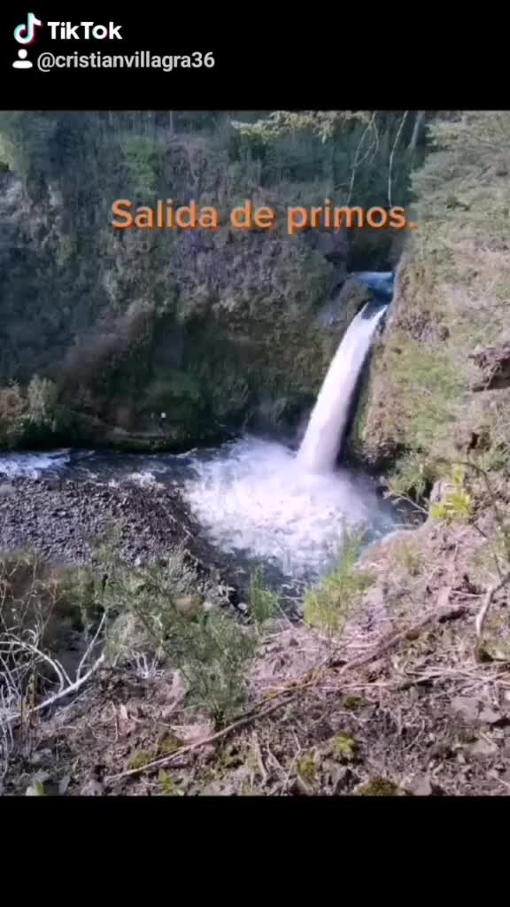 @Cristian Villagra
