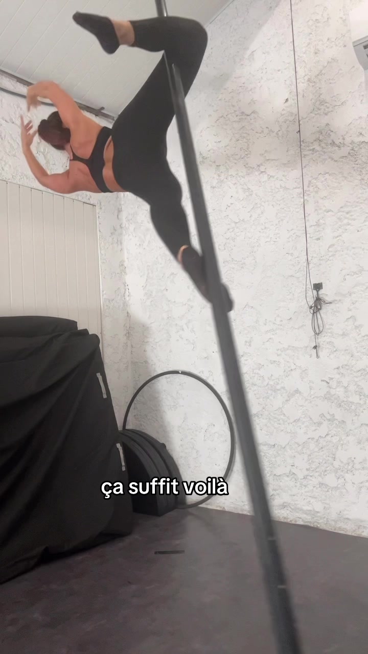 @Candice pôle dance