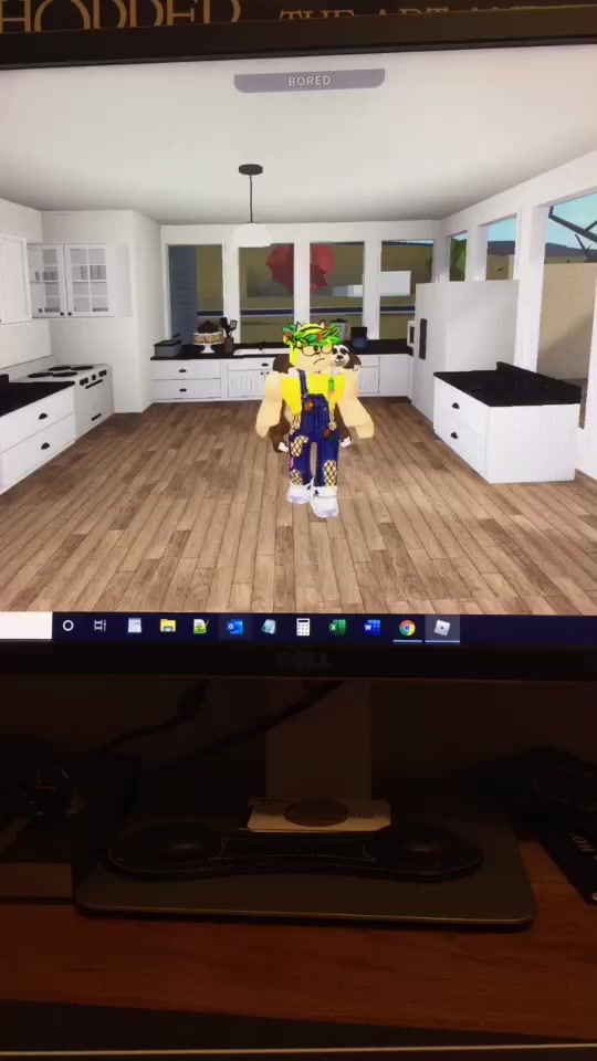 @Lizzy_PlaysRoblox