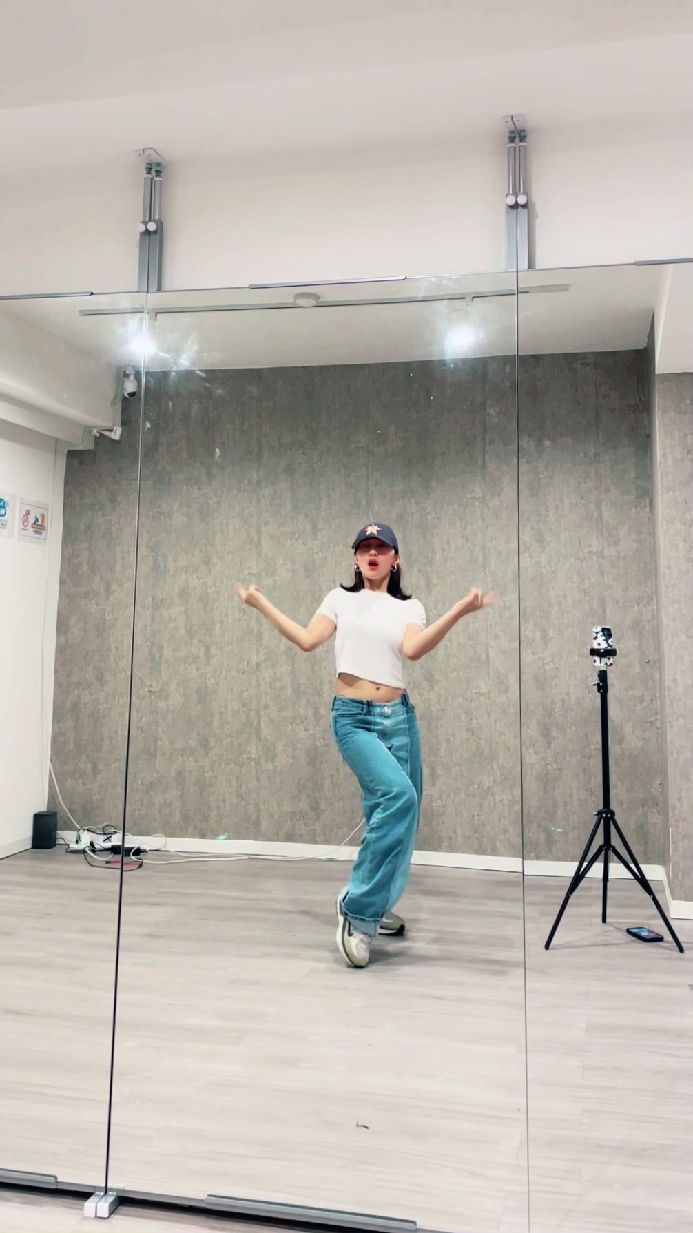 @めい