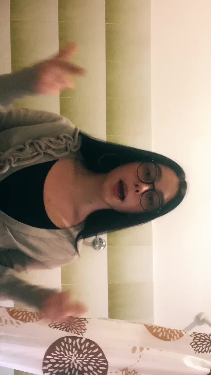 @Zaira. bergo