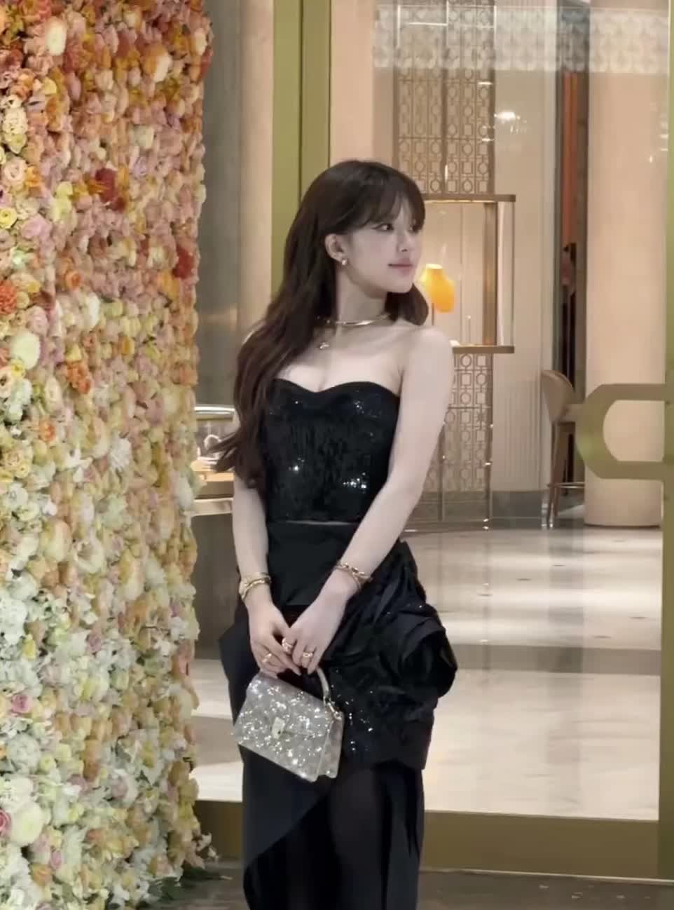 @Zhao~💜🌷