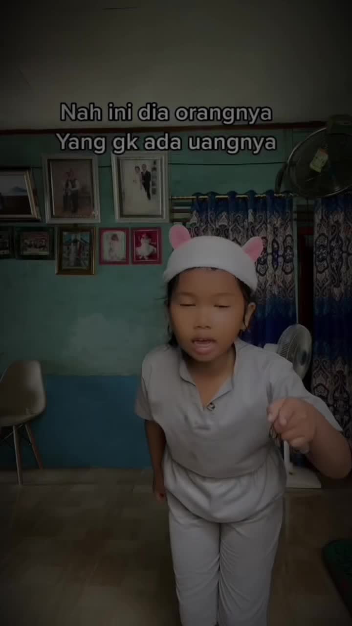 @Nadya Arison