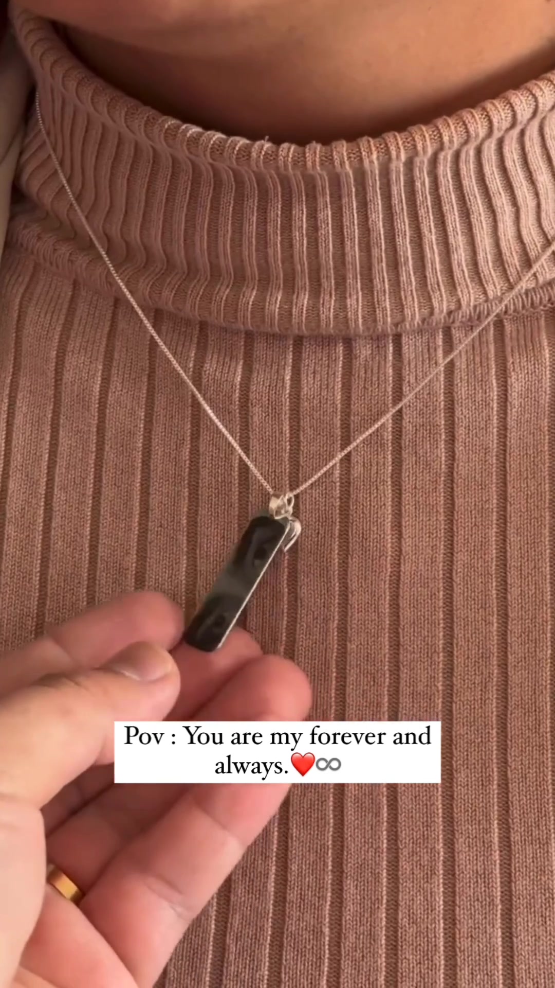 @customize_name_necklace.pk