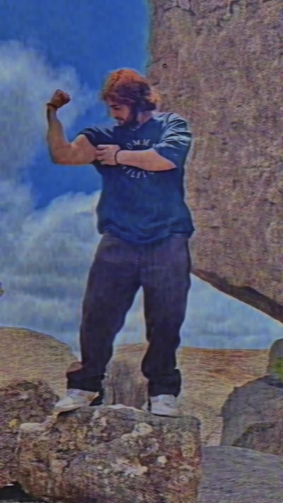 @johny Johny