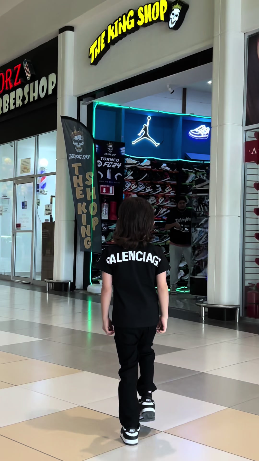 @the.king.shopsenderolafe
