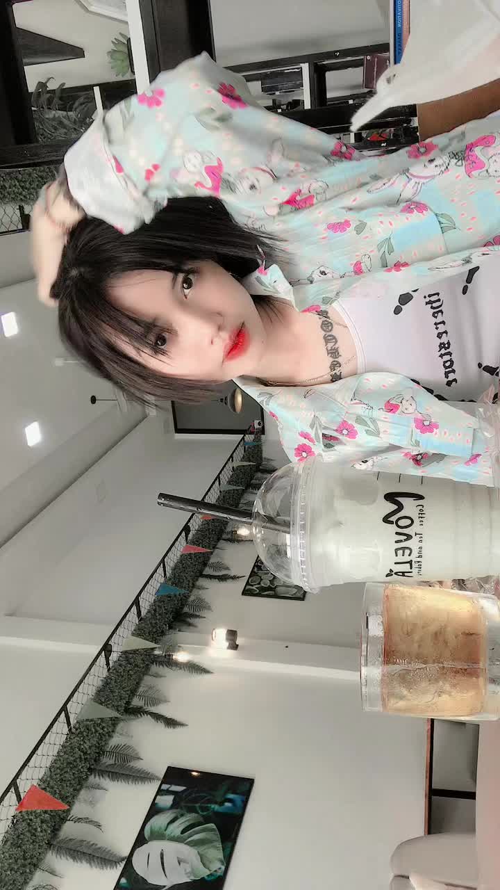 @G VA๐ฆฆ๐ค