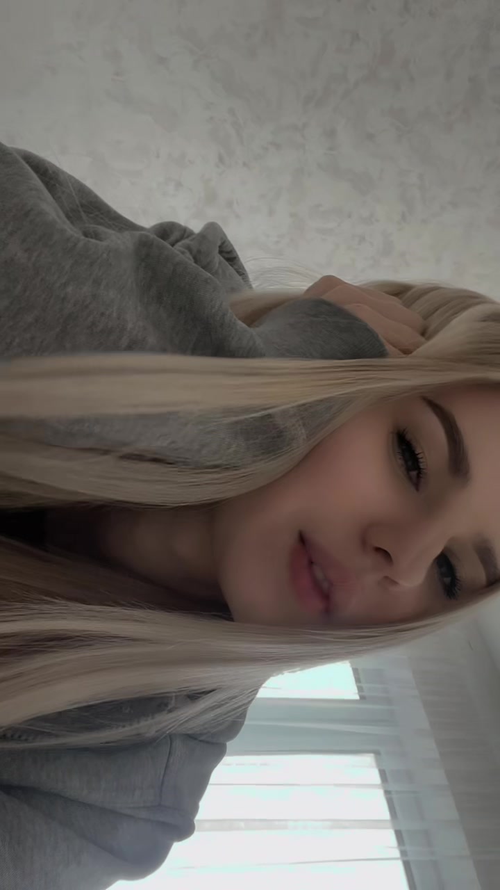 @Nastya 🖤