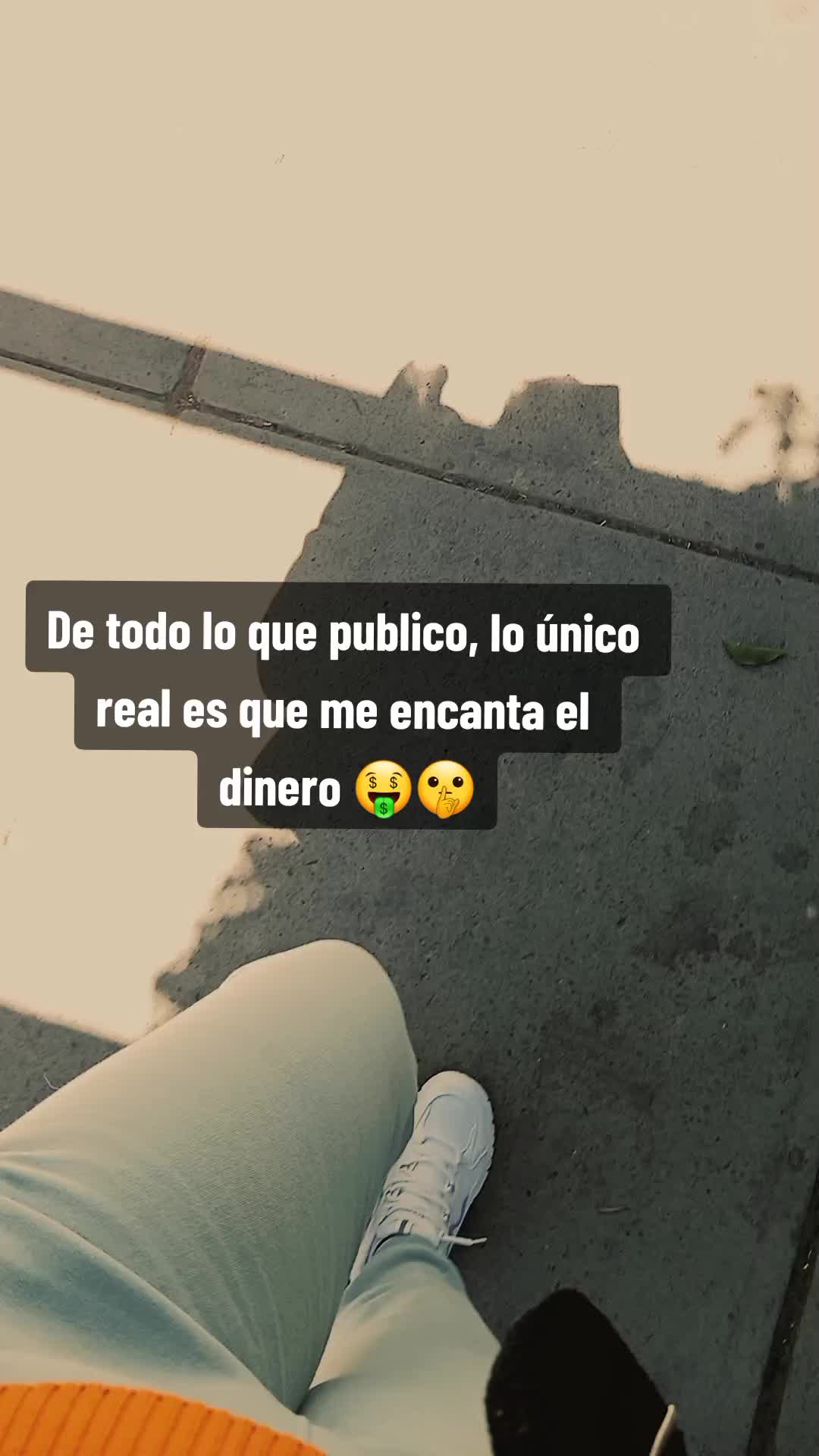 @ENUM&Aacute;