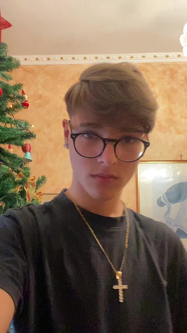 @A L E S S I O😮&zwj;💨