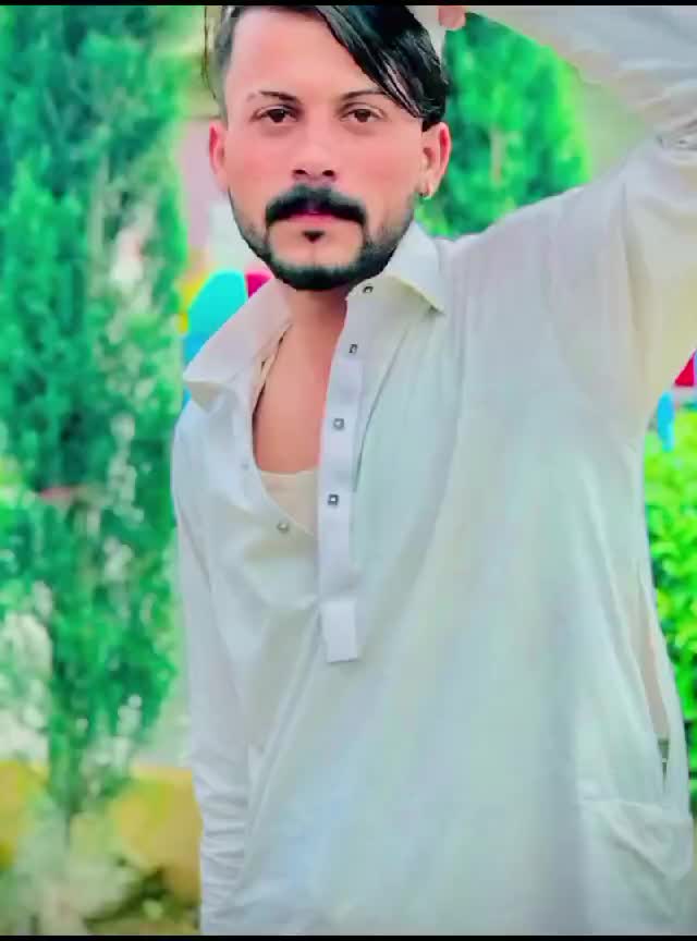 @Lala Khan