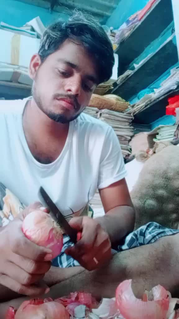 @Santhosh 5225