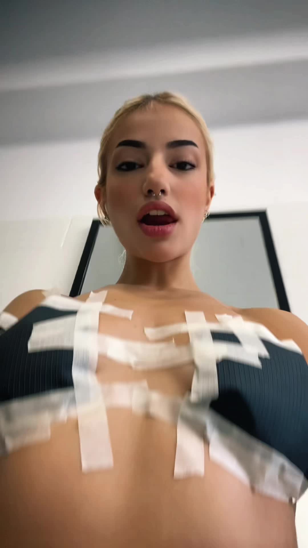 @Janetta G🧨