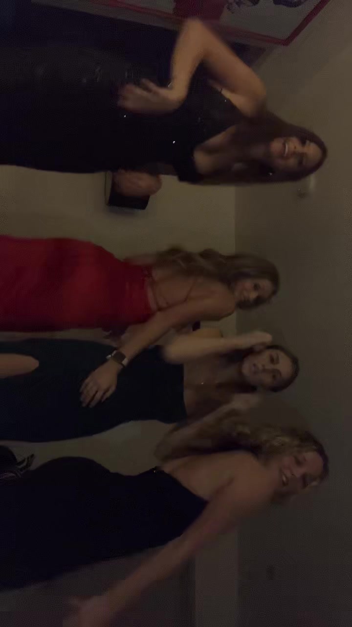 @ella.higgins