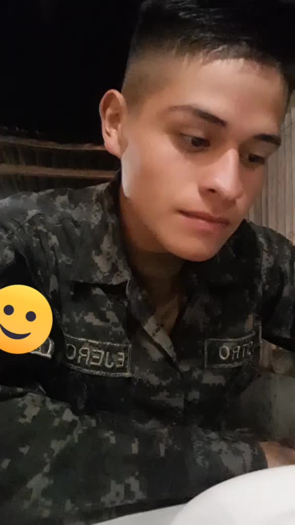 @CASTROAXEL👀 Hojts 👮♂️