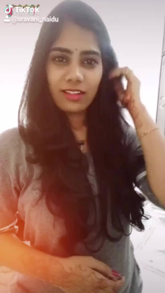 @sravani_devineni