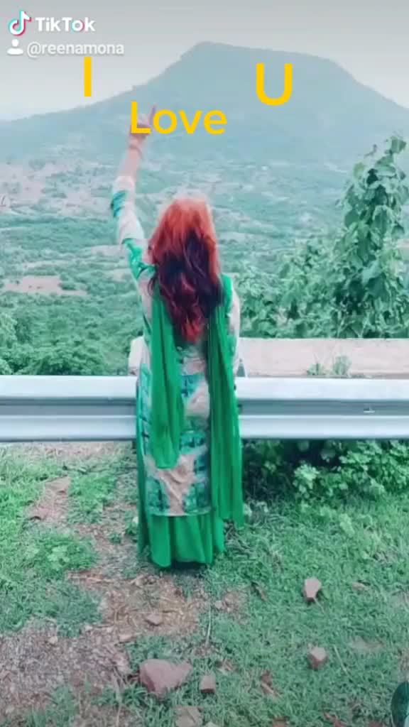 @monareena