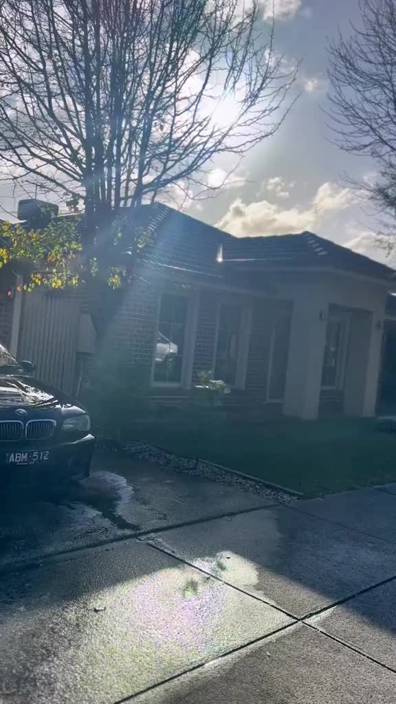 @JØⱤĐ₳₳₦ ĐɆ VØ₴🇦🇺