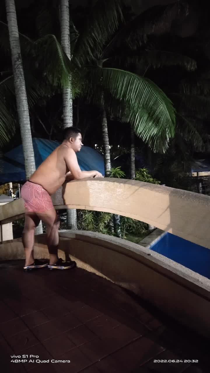 @chonvlog