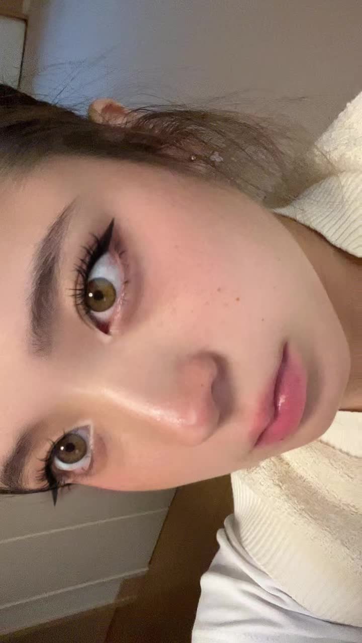 @Luna