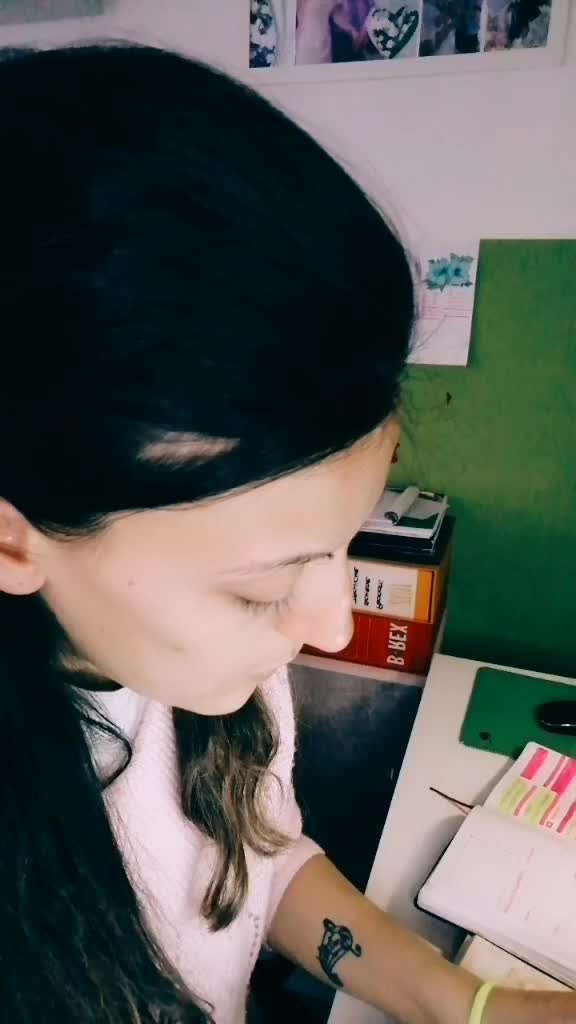 @Alexandra Calì