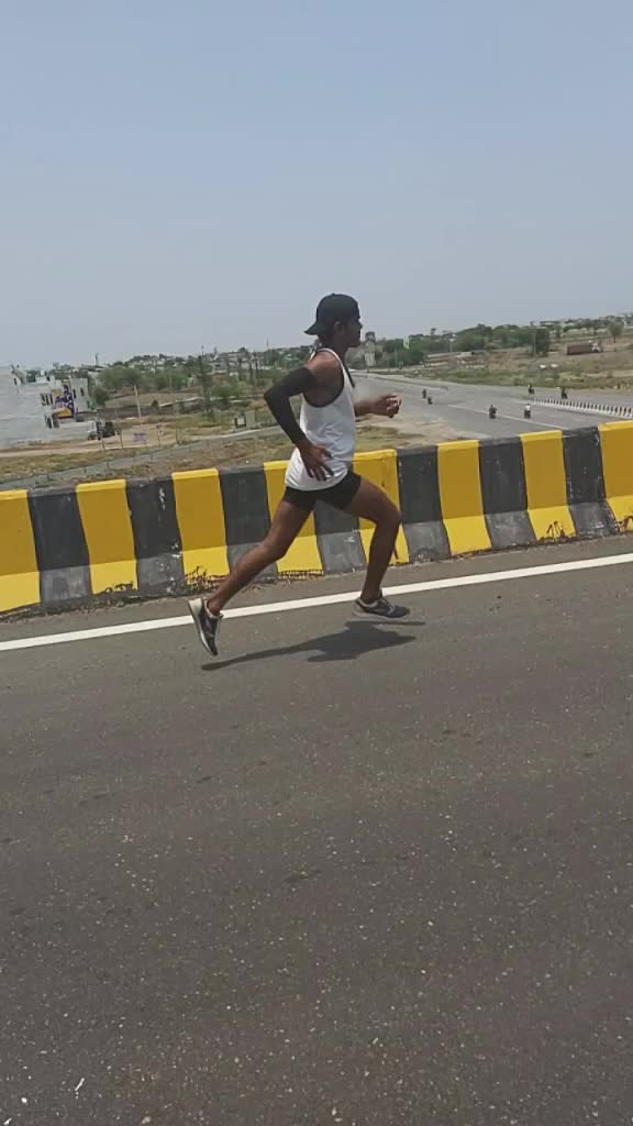 @Racer Raphik
