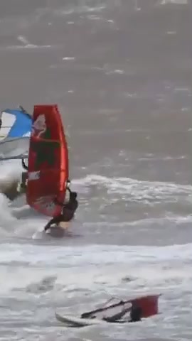 @windsurfcrashs