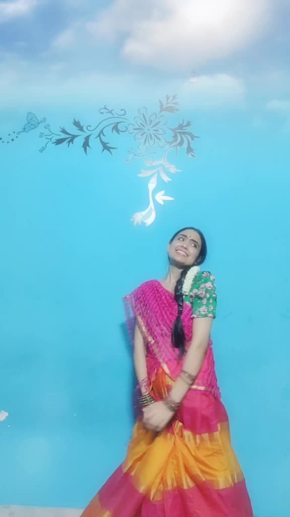 @Chique_Nari