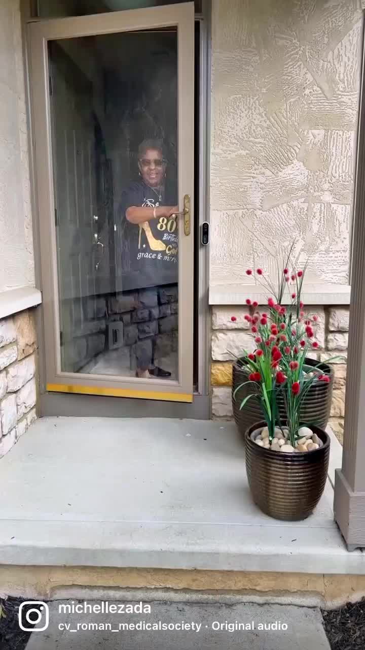 @michellezada