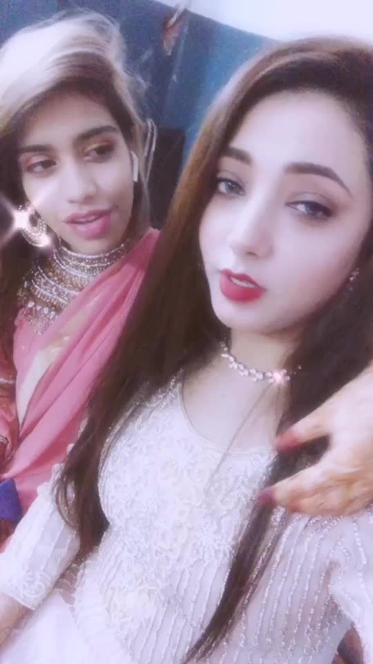 @Izna Qureshi...
