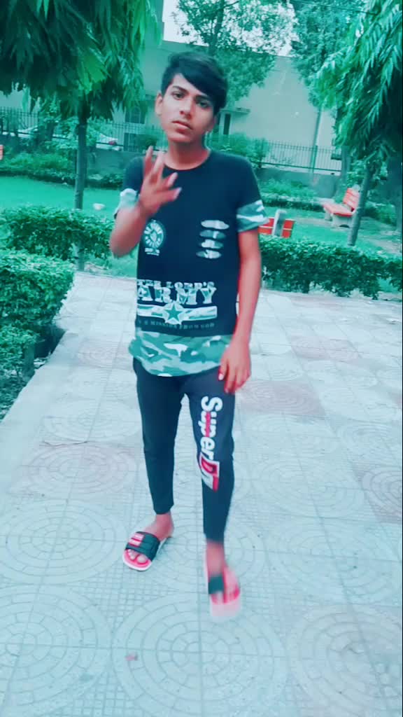 @ikka panday ๐๐๐๐