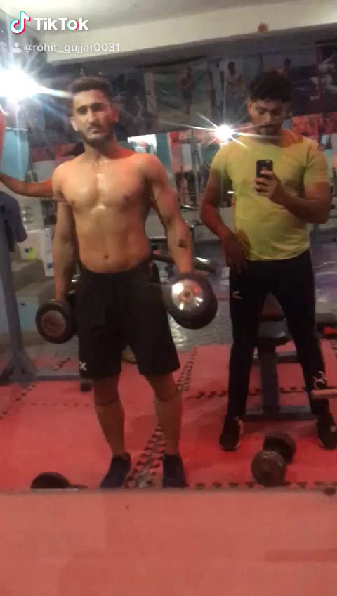 @Rohit_Kapasiya0031