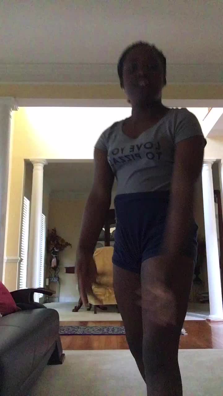 @victoriessmith