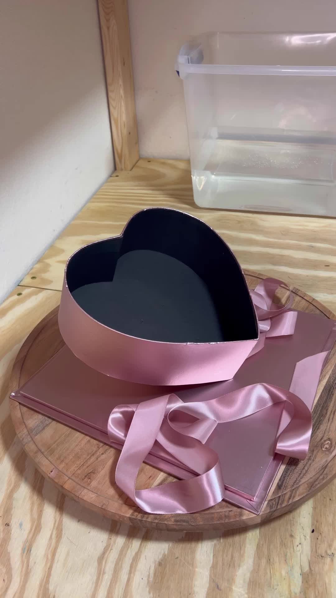 @Dariana | Pinkballoons