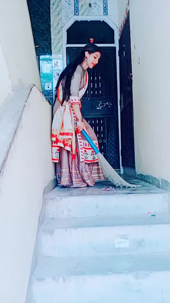 @Lux Bhati