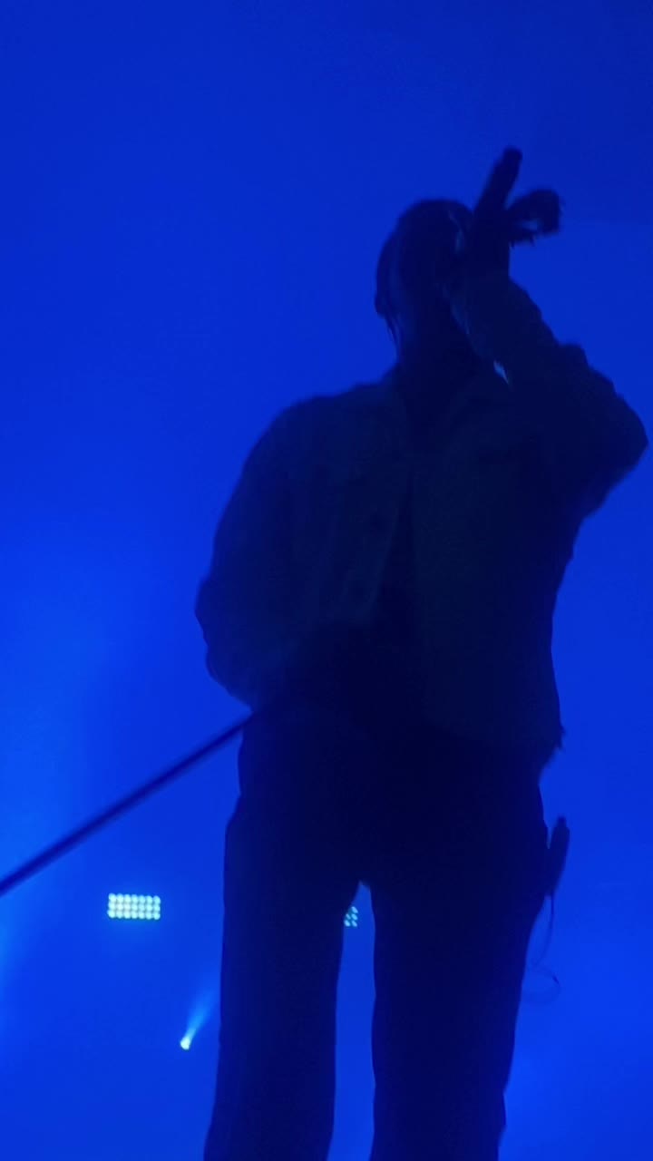 @Ok&auml;nd V&auml;n