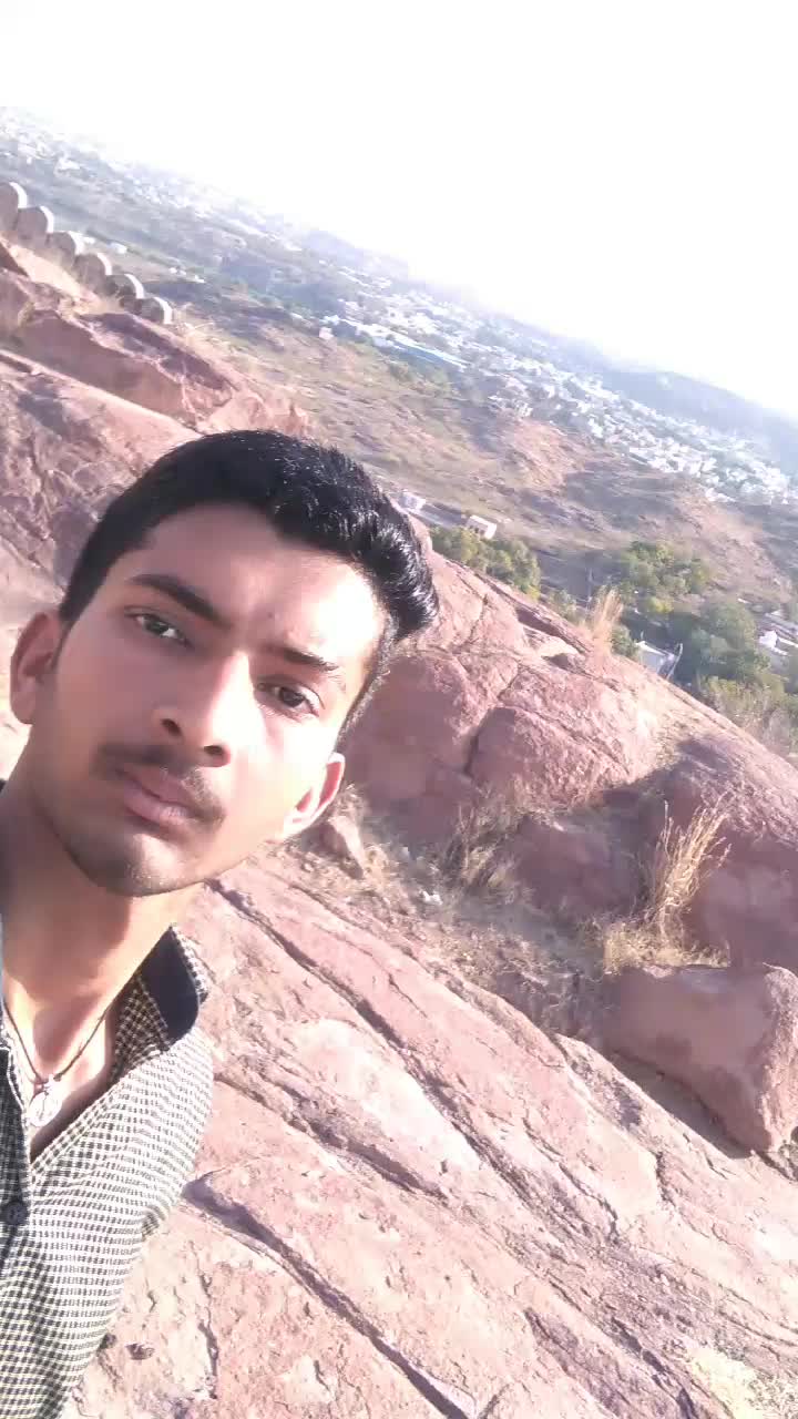 @mUkEsH kUmAr nOkHwAL