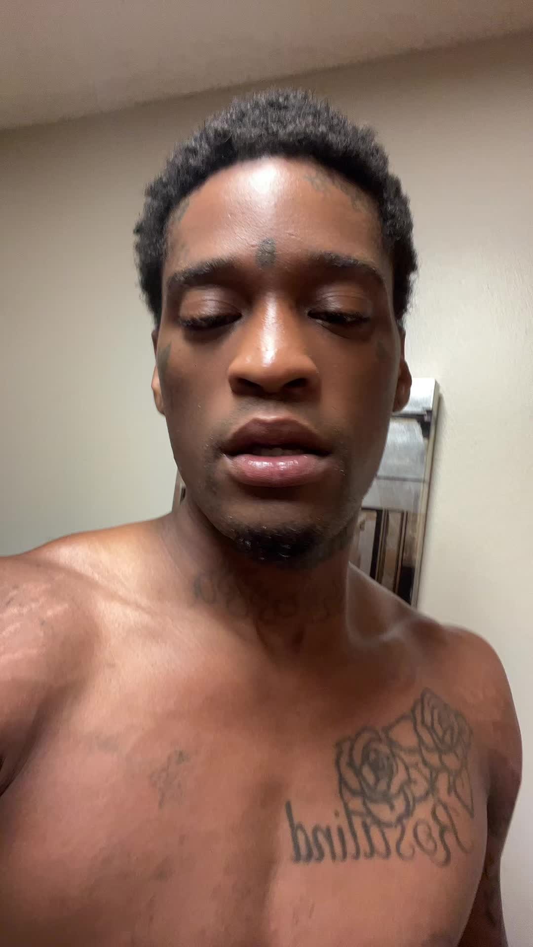 @Mollykutthroat🏚️