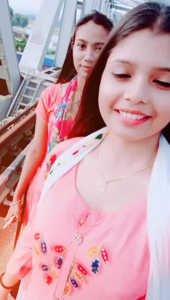 @Naira Khan