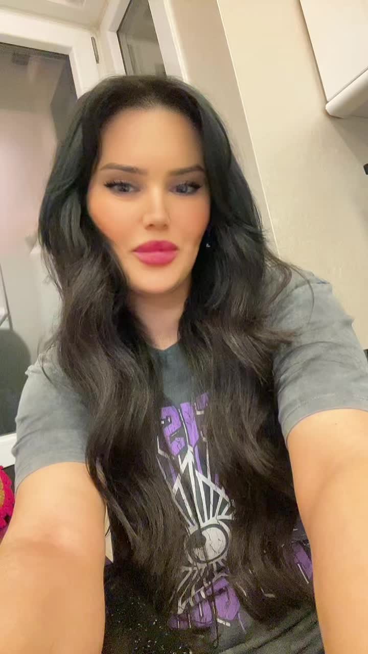 @Sinem &Ccedil;elebi
