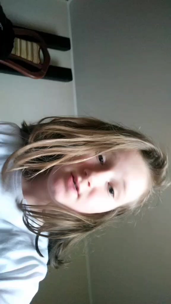 @Kornel_korona