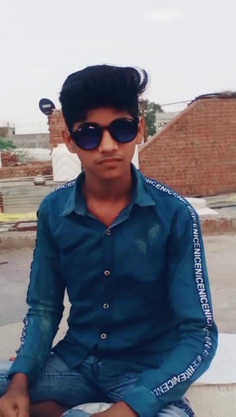 @🇲🇷SaHiL Hussain ✔️