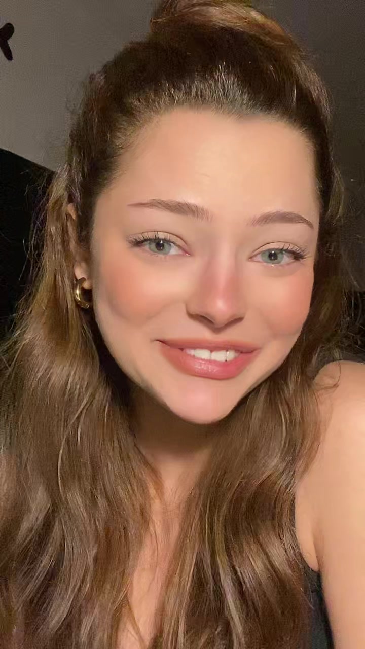 @Aymina G&ouml;zde