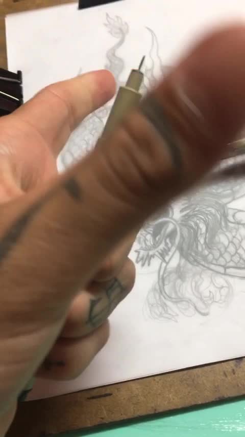 @ellyn.tattoo